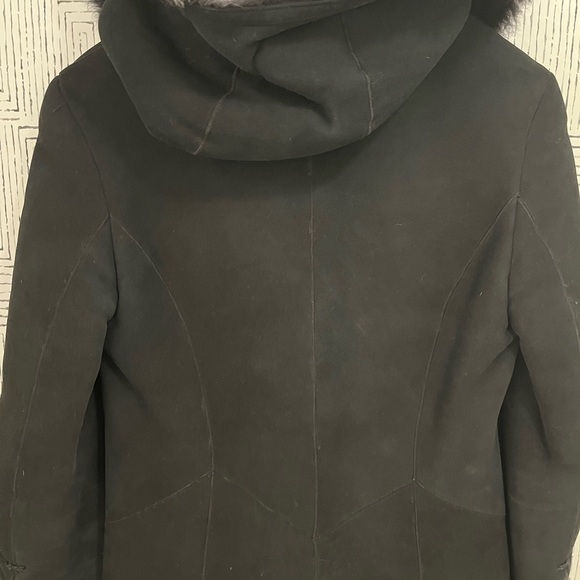 Luxurious Hooded Shearling -Genuine Vintage - Picture 8 of 16